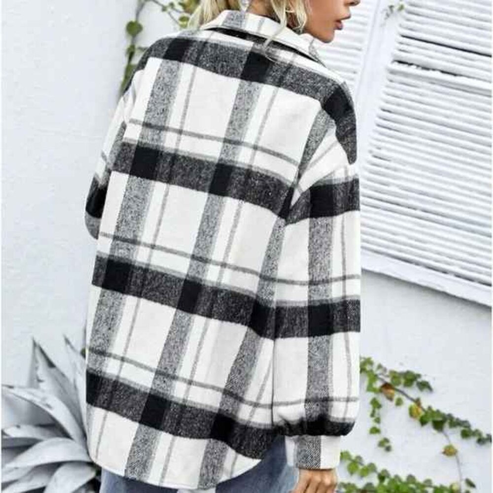 New Plaid Flannel Button Down Jacket - image 4
